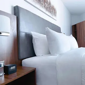 *** Hotel Quality Canada